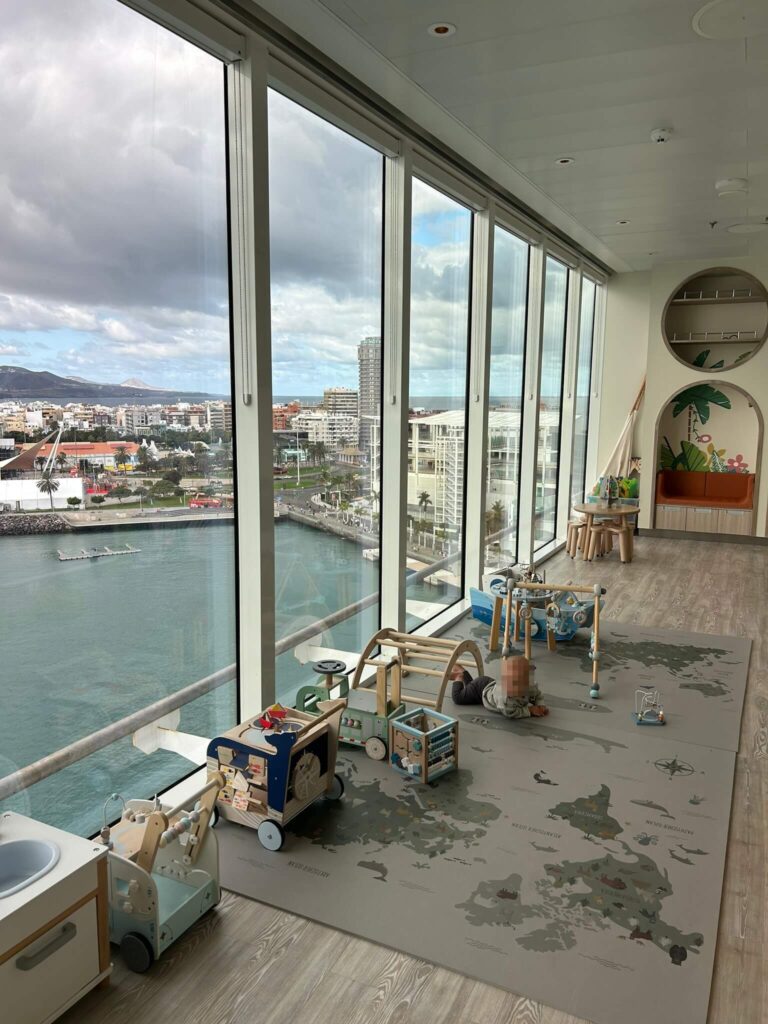 Spielbereich Nest für Kleinkinder auf der Mein Schiff Relax