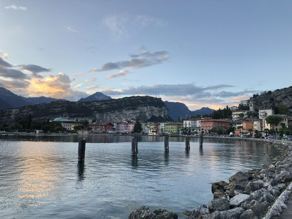 Gardasee - Dolce Vita mit Baby . Torbole