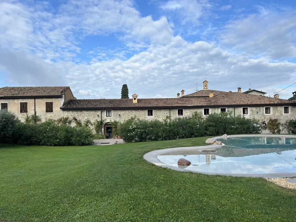 Pool der Villa Padovani Gardasee